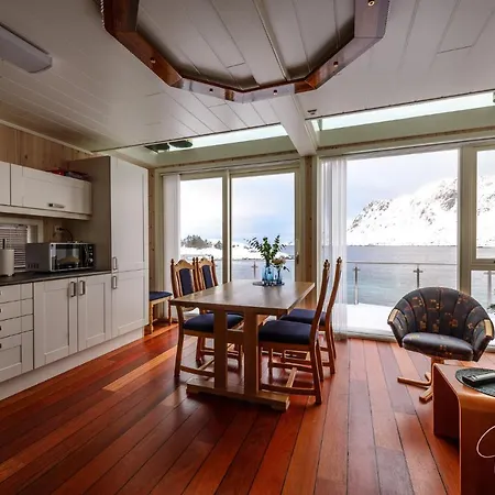 Lodge Lofotveggen Panorama